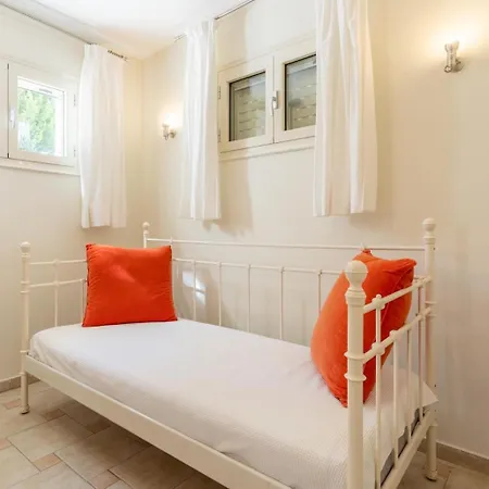 Semeli Villa Katelios
